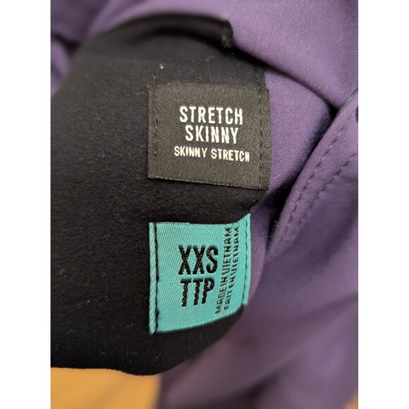 Volcom Womens Purple Insulated Snowboard Pants With Zippered Pockets & Back Flap - Picture 8 of 8